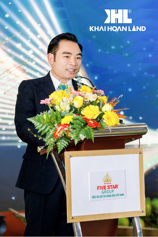 Ông Trần Văn Mười – Chủ tịch HĐQT Tập đoàn Quốc tế Năm Sao phát biểu tại sự kiện ký kết hợp tác chiến lược cùng Tập đoàn Khải Hoàn Land